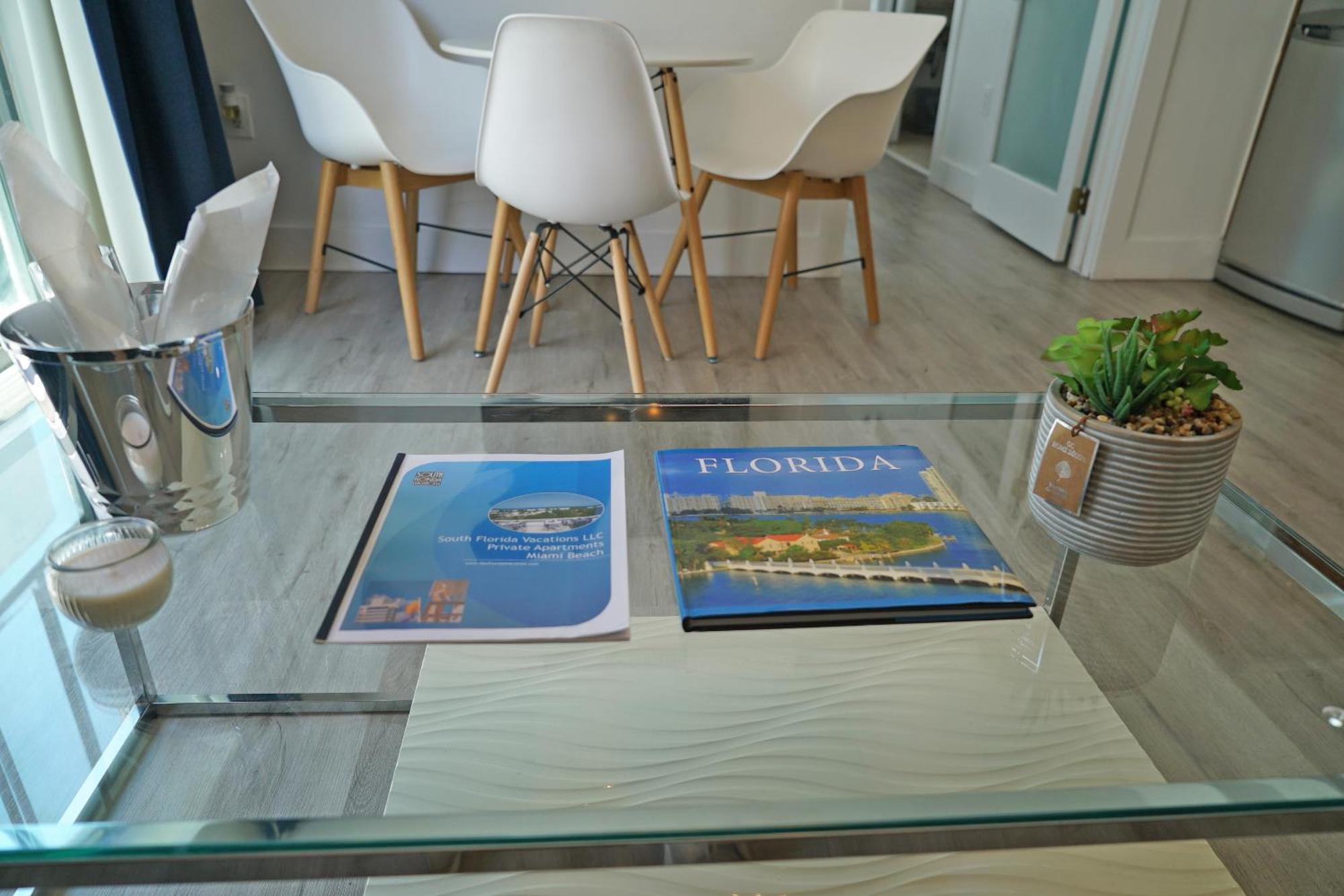 Deluxe Apartments At The Congress Miami Beach Chambre photo