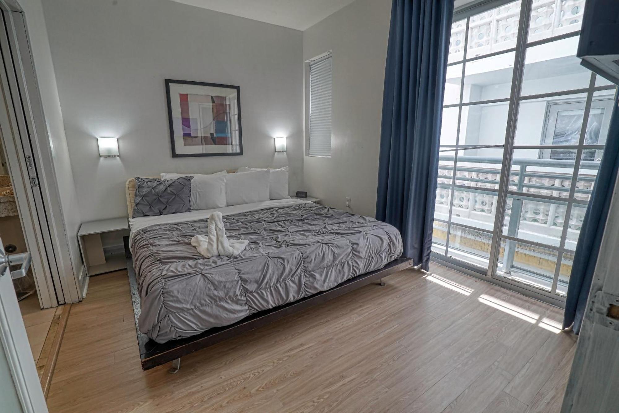 Deluxe Apartments At The Congress Miami Beach Chambre photo