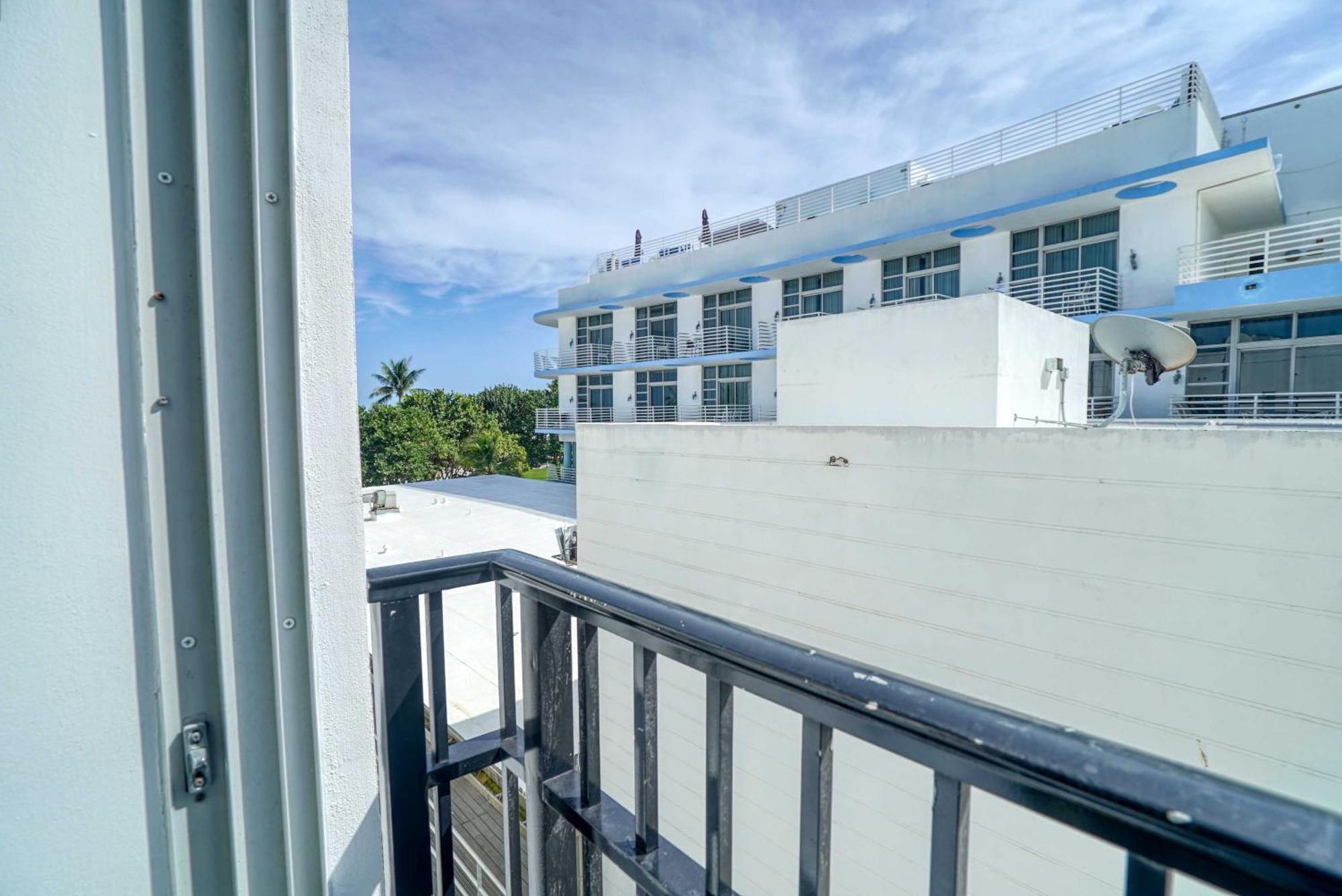 Deluxe Apartments At The Congress Miami Beach Chambre photo